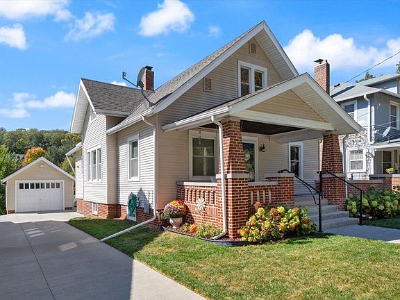 2nd image of 634 Benton St