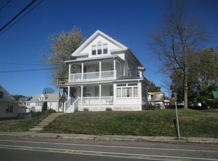 1035 Hampden St, Holyoke, MA 01040