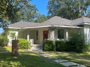 802 Elm St, Bernice, LA 71222