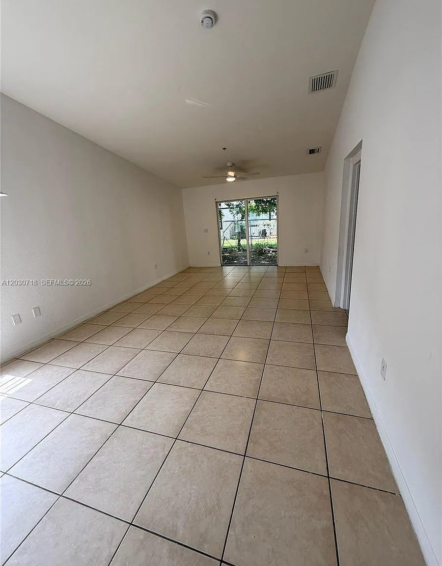 Hollywood Ridge Farms 2-1 — Photo 4