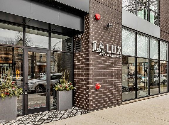 2nd image of 4745 N Ashland Ave #207
