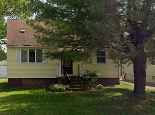 1079 North Ave, Girard, OH