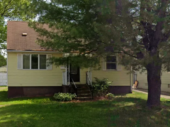 1079 North Ave, Girard, OH 44420