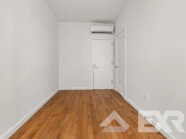 1390 Madison St #2A — Photo 5