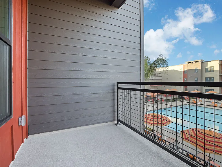 La Vida 55+ Luxury Living — Photo 49