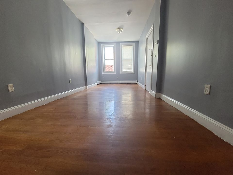 2nd image of 305 49th St #2E