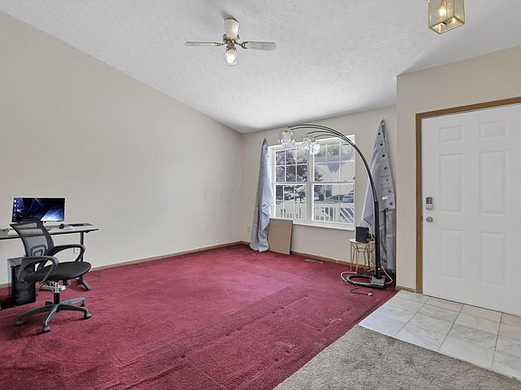 4th image of 7870 Grandlin Park Ct