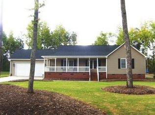 124 Colonial Dr, Pelzer, SC 29669