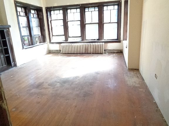 5th image of 8146 S Evans Ave
