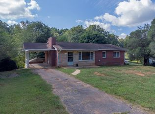 1746 Old Murphy Rd, Franklin, NC 28734