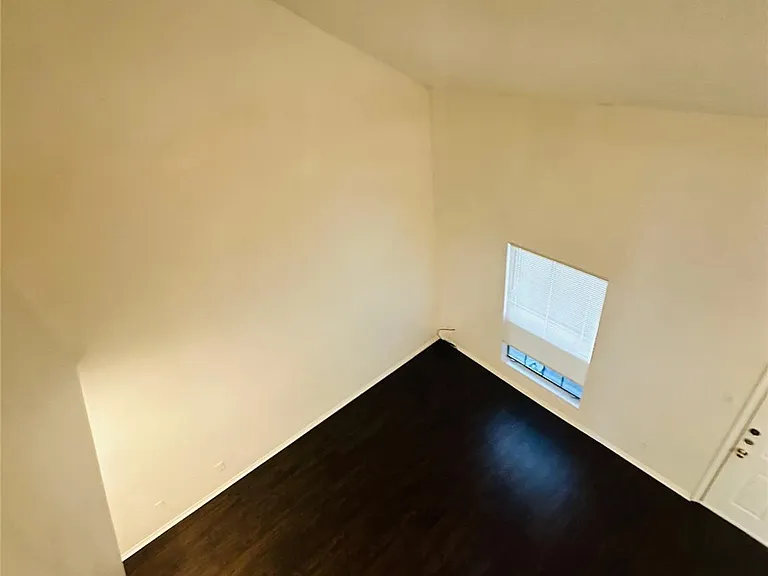 2401 Leon St #307 — Photo 20