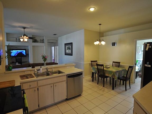 3rd image of 3449 Silver Meadow Way