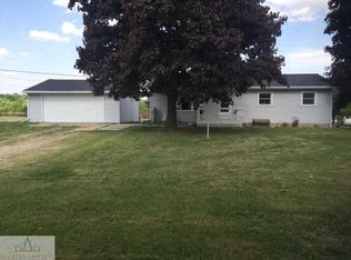 1639 S Smith Rd, Eaton Rapids, MI 48827