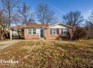 2133 Coldbrook Ct, Florissant, MO 63031