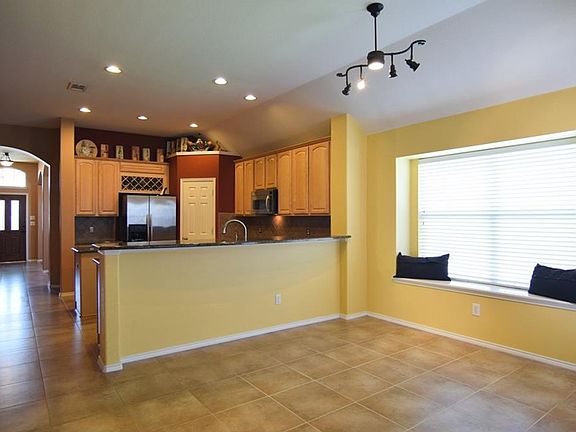 3rd image of 9001 Clearview Dr