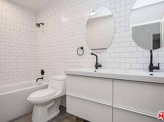 5th image of 850 2nd St APT 201