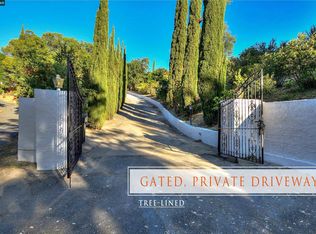 1039 Veterans Ct, Martinez, CA 94553