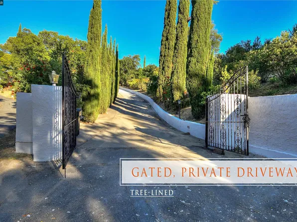 1039 Veterans Ct, Martinez, CA 94553