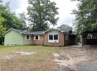 290 Lemont Dr, Fayetteville, NC 28303