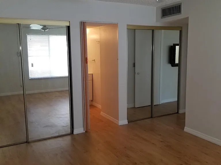 2601 Boundbrook Blvd #104 — Photo 10