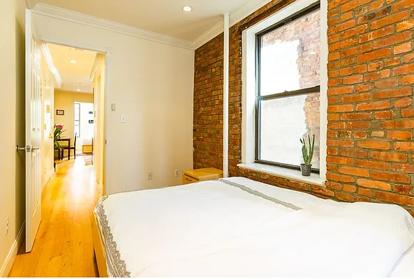 Rented by R New York | media 28