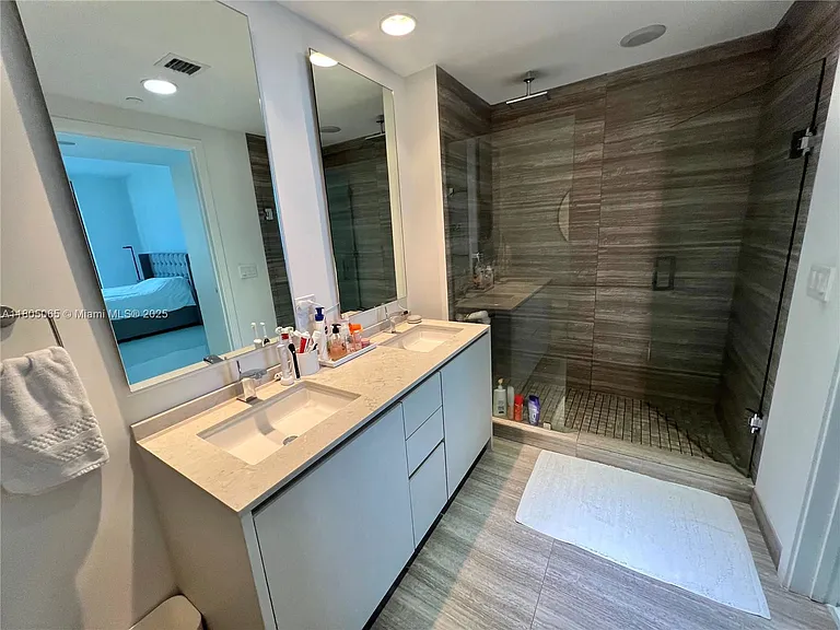 1010 Brickell Ave #4205 — Photo 18
