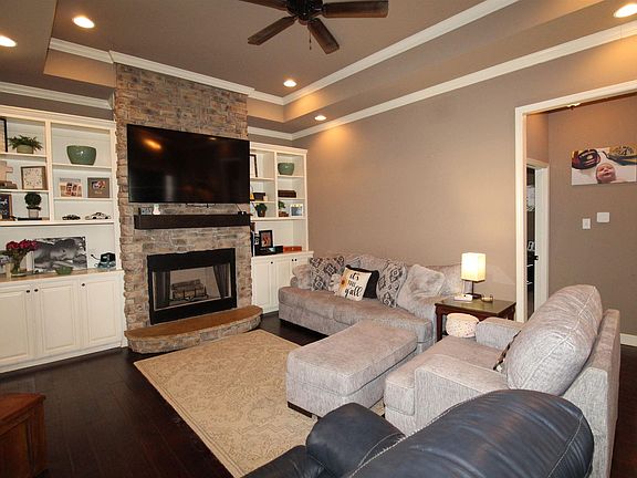 5th image of 179 Abby Ln