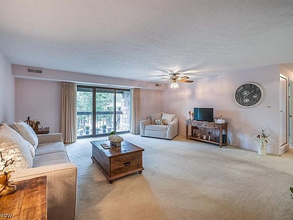 3rd image of 9801 Sunrise Blvd Unit O33