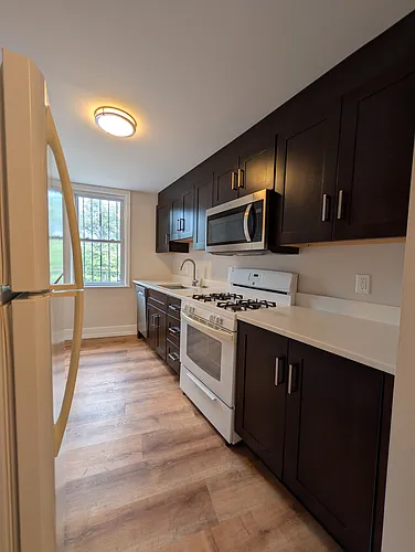 700 Bloomfield Ave #A Photo 1 700 Bloomfield Ave #A Photo 1