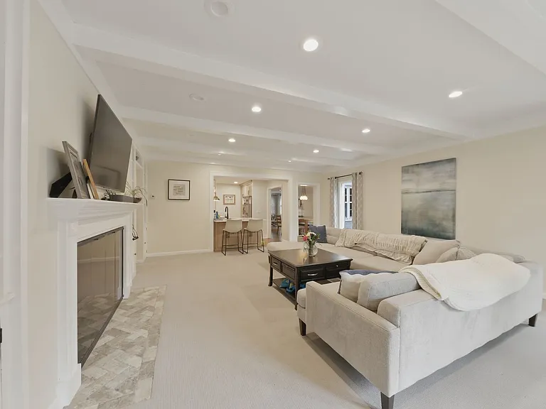 6728 Fieldhouse Way — Photo 23