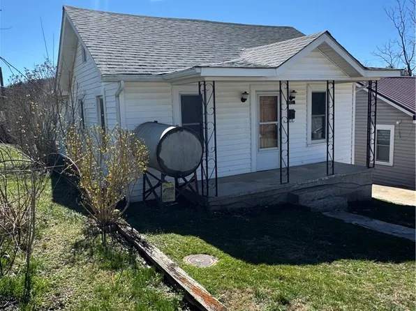 80 English Street, Spruce Pine, NC 28777