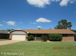 1607 NW 32nd St, Lawton, OK 73505