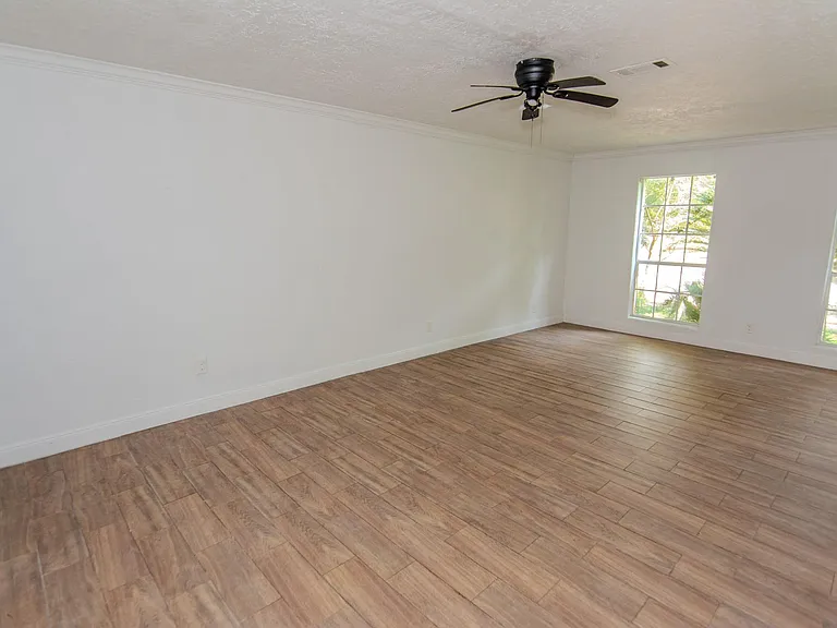 20335 Fieldtree Dr — Photo 4