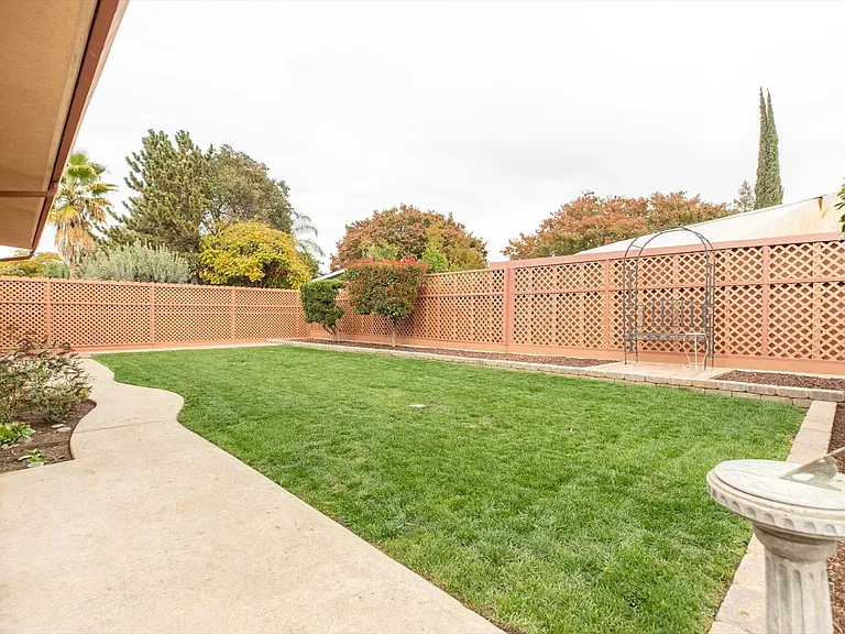1308 Fransen Ct — Photo 8