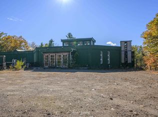 600 Old County Rd N, Francestown, NH 03043