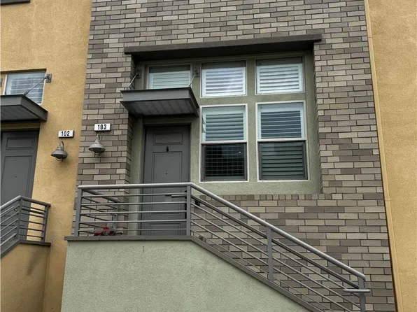12823 Manhattan Ct Unit 103, Hawthorne, CA 90250