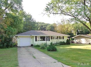 5418 N Longwood Dr, Peoria, IL 61614