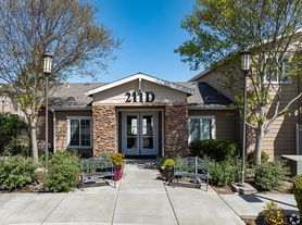 Second Street Apartments