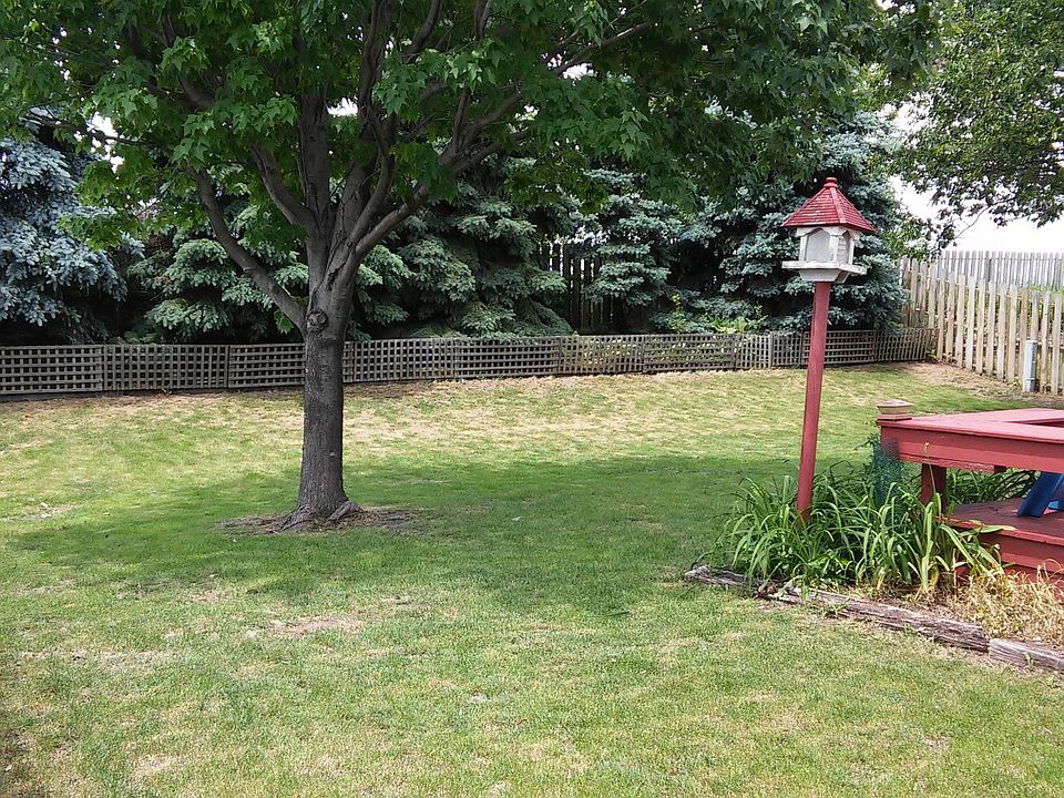 2nd image of 1701 Bonnie Blair Dr