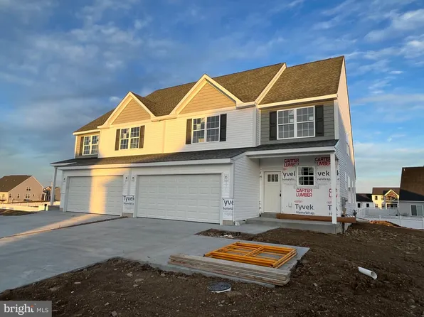 224 Sunglo Dr Lot 105, Leesport, PA 19533