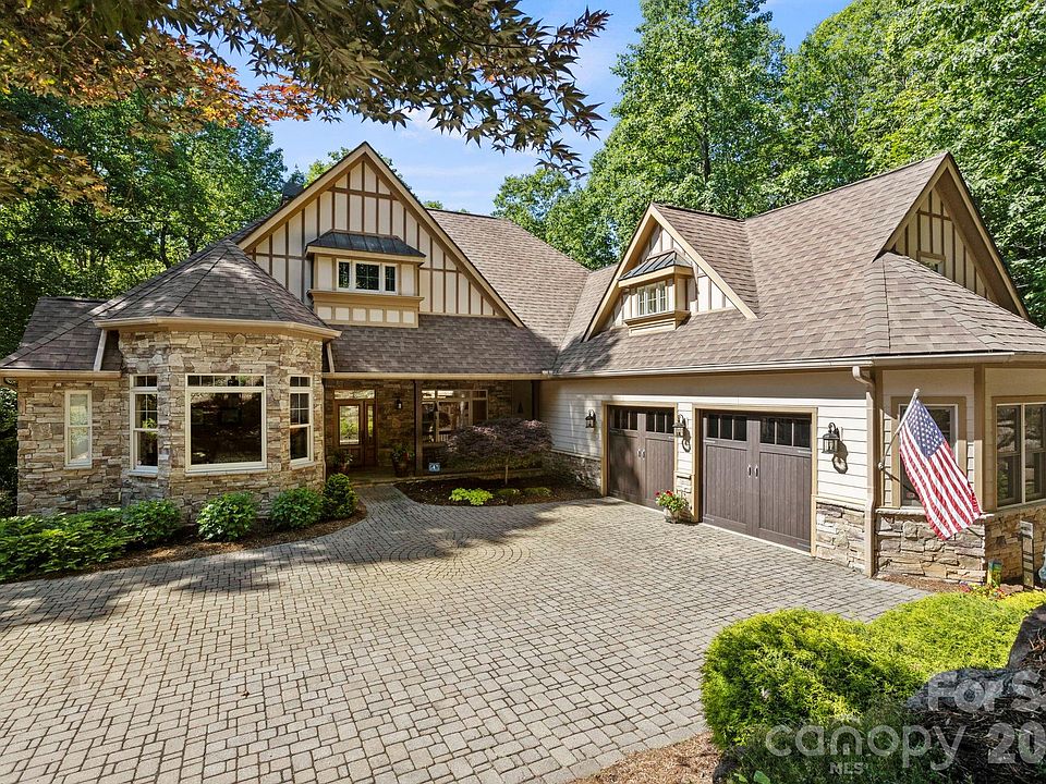 1st image of 132 Pinnacle Peak Ln