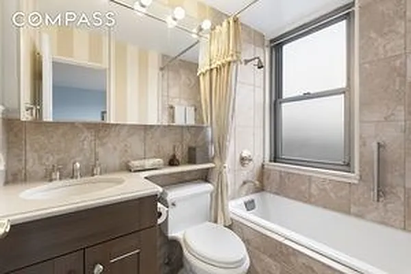 Rented by Nooklyn NYC LLC | media 13