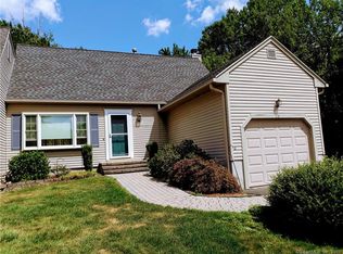 115 Deer Run Trl, Manchester, CT 06042