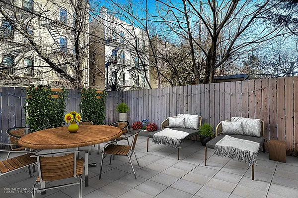 Sold by Compass | media 5