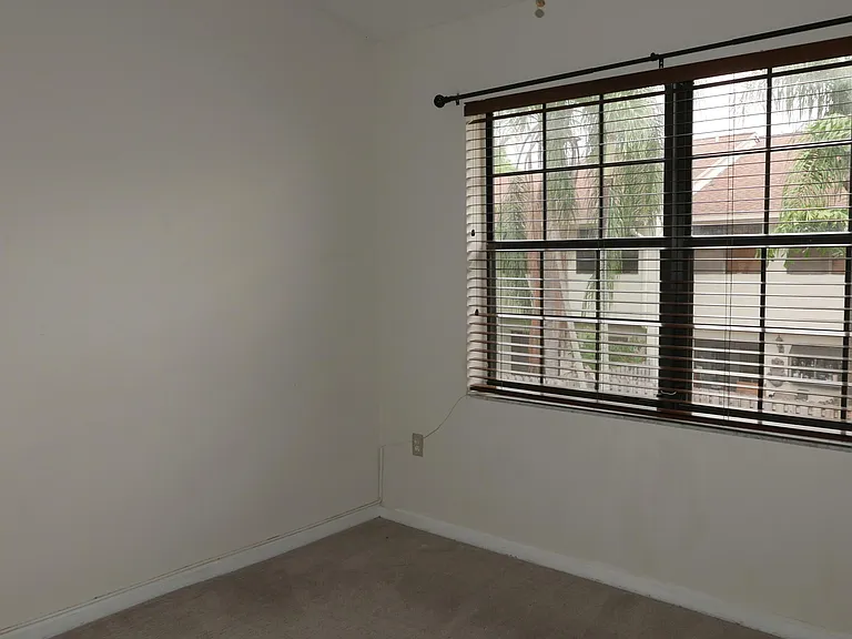 227 City View Dr — Photo 25