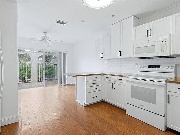 5th image of 5273 VILLA MAJORCA COURT #25