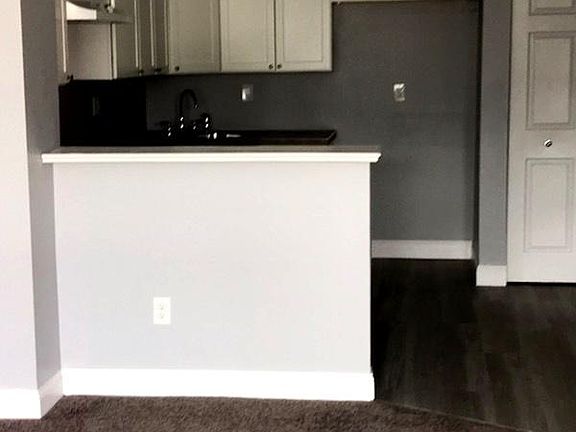 4th image of 45 Wildwood Ln
