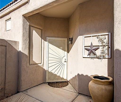 4th image of 2663 La Costa Dr