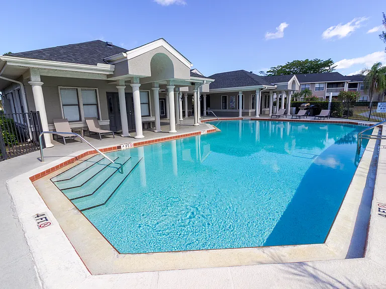 Belvedere at Quail Run — Photo 12