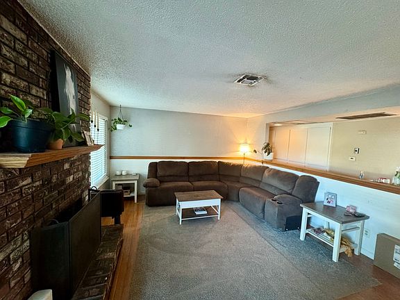 4th image of 6804 Orleans Way
